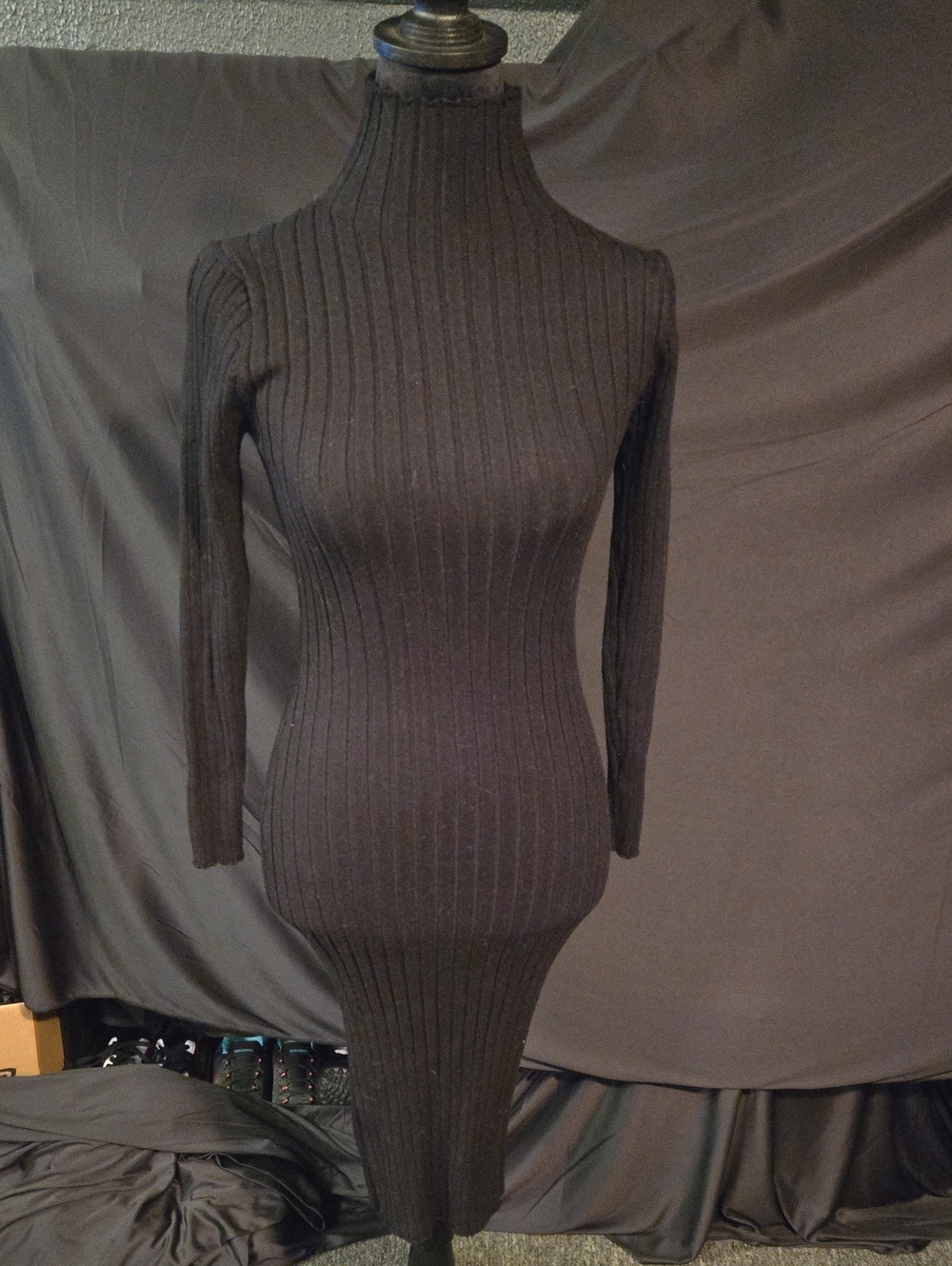 Black Ribbed Long Sleeve Bodycon Midi Dress Small